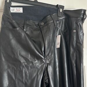 GAP Women's High Rise Black Jeans